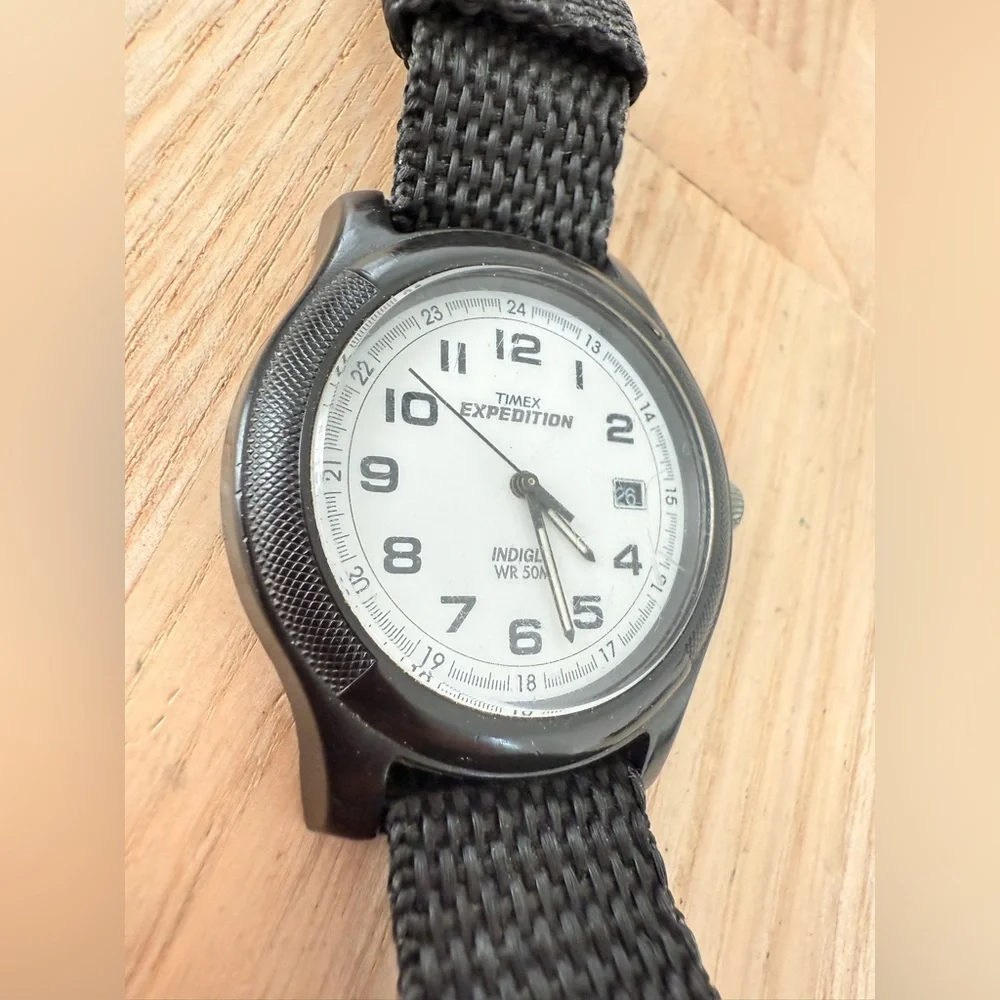 Vintage Timex expedition black nylon strap watch NEW BATTERY